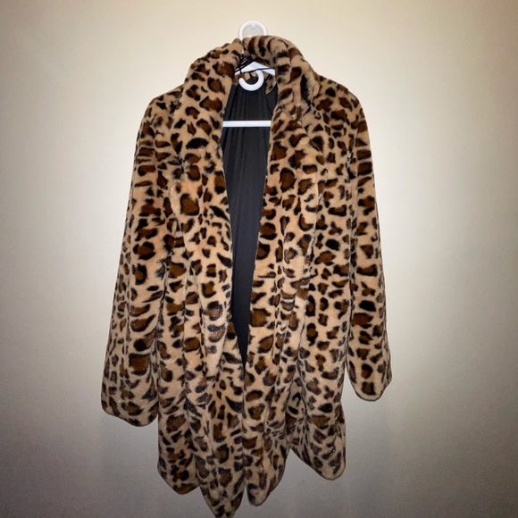 Soft leopard open coat - Picture 1 of 2